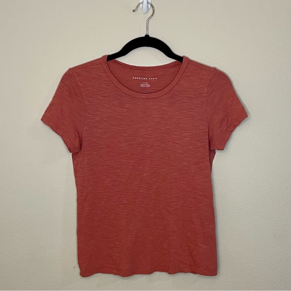 AEO Crew Neck True Tee; Size Small